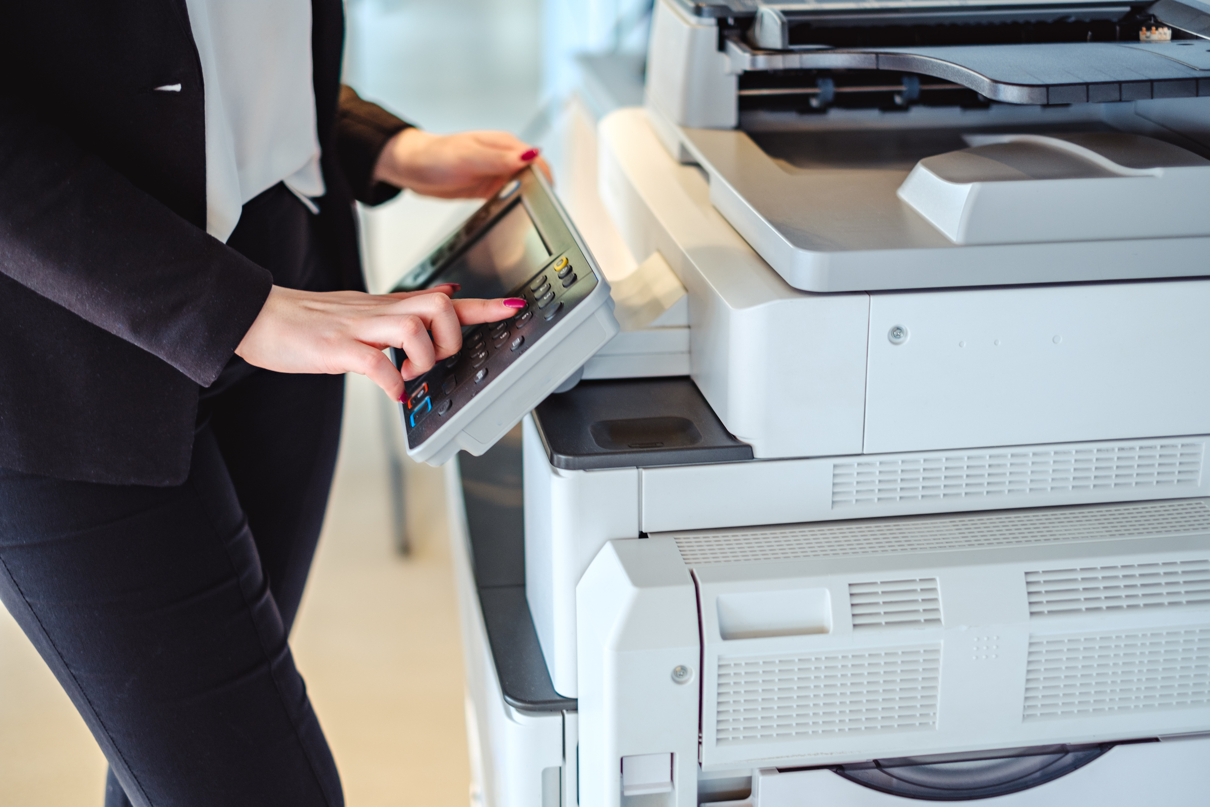 Using the easy to use copier control panel